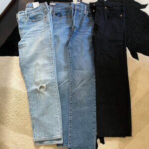 LOT of 4 Pair Levi's Wedgie Straight Jeans
